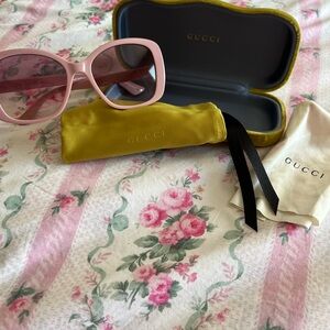 Gucci Blush Pink Sunglasses with Case NEW